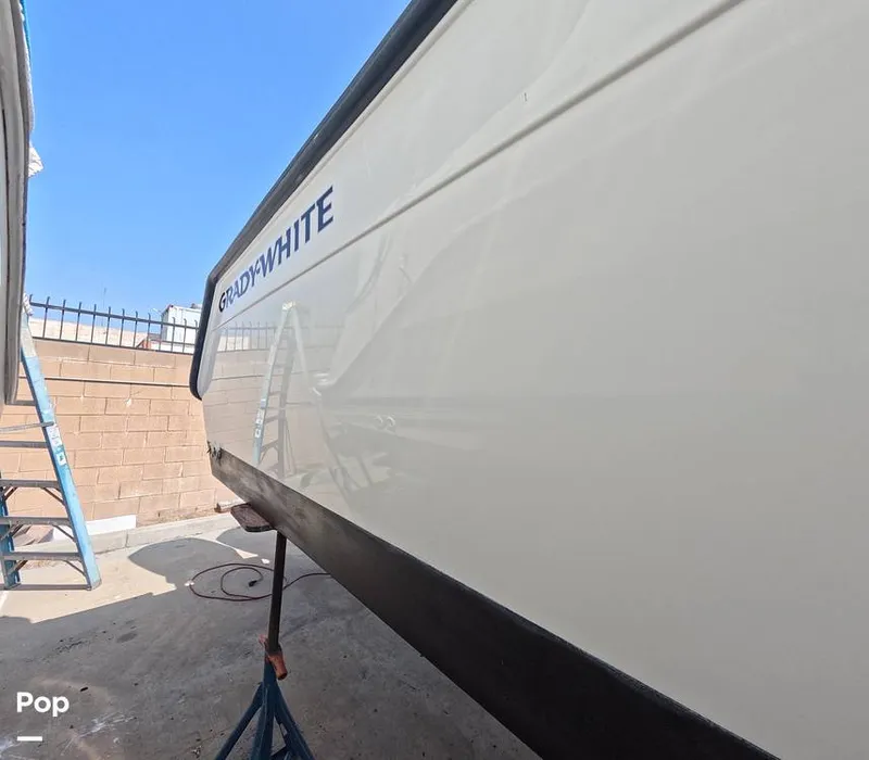 Slide: The Image of Grady-White Marlin 300 1996 - 15645424