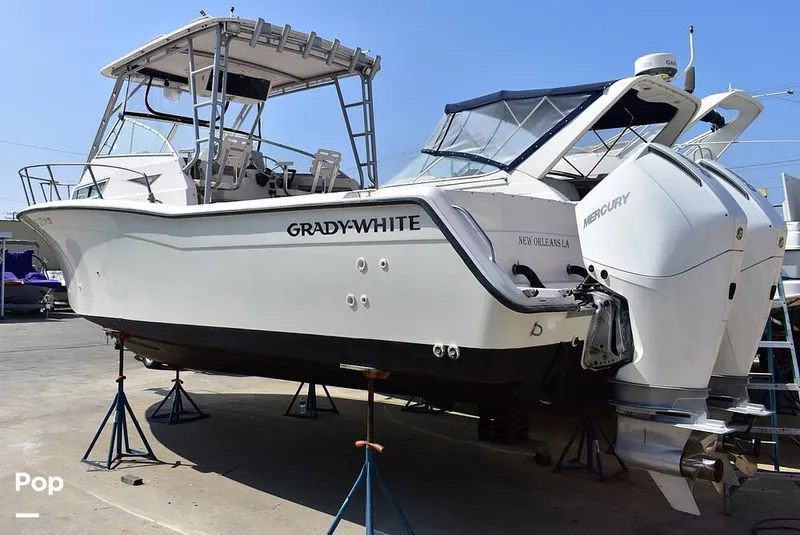 Slide: The Image of Grady-White Marlin 300 1996 - 15645432