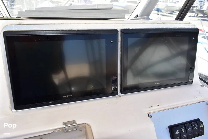 Slide: The Image of Grady-White Marlin 300 1996 - 15645445