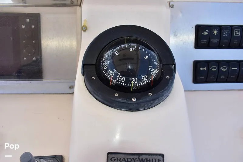 Slide: The Image of Grady-White Marlin 300 1996 - 15645450