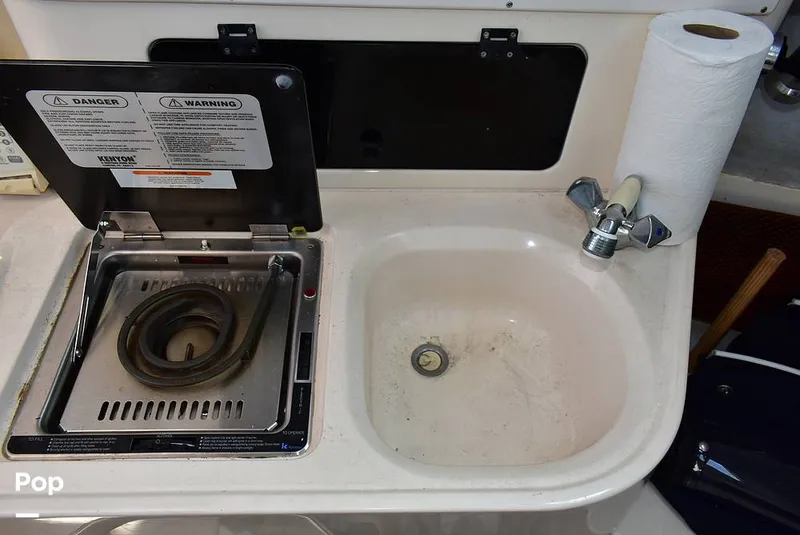 Slide: The Image of Grady-White Marlin 300 1996 - 15645460