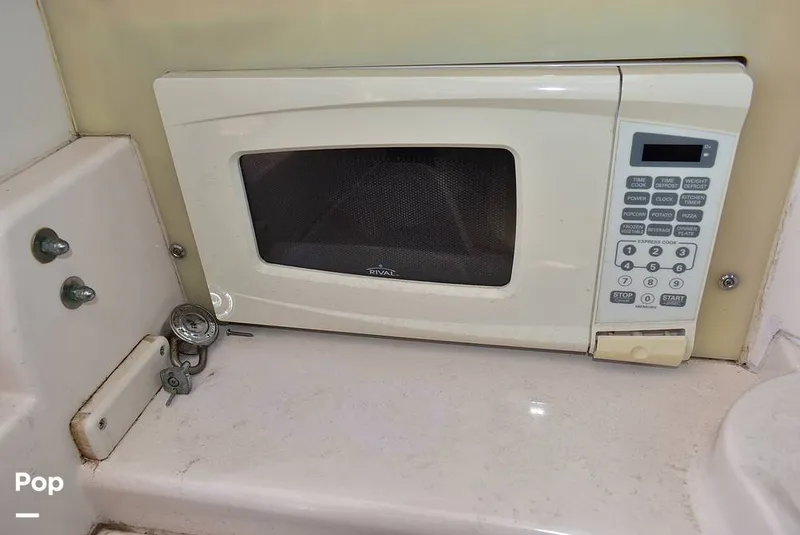 Slide: The Image of Grady-White Marlin 300 1996 - 15645462