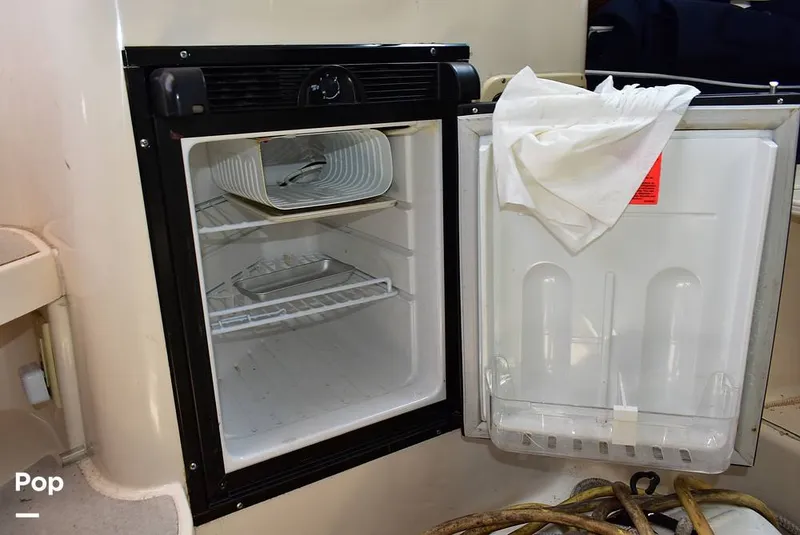 Slide: The Image of Grady-White Marlin 300 1996 - 15645463