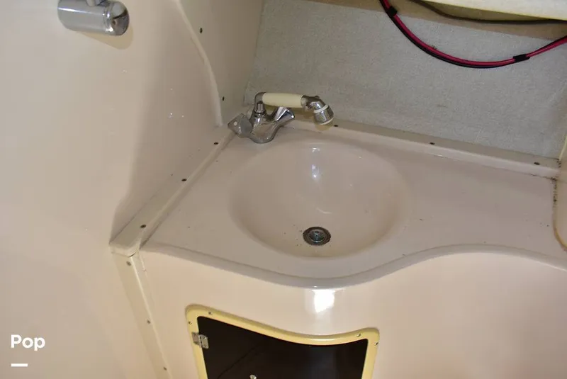 Slide: The Image of Grady-White Marlin 300 1996 - 15645465