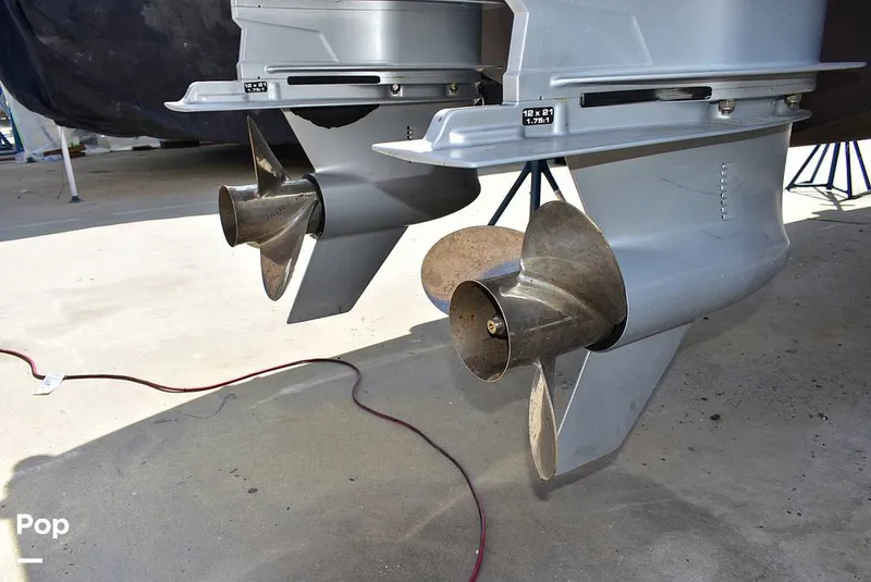 Slide: The Image of Grady-White Marlin 300 1996 - 15645490