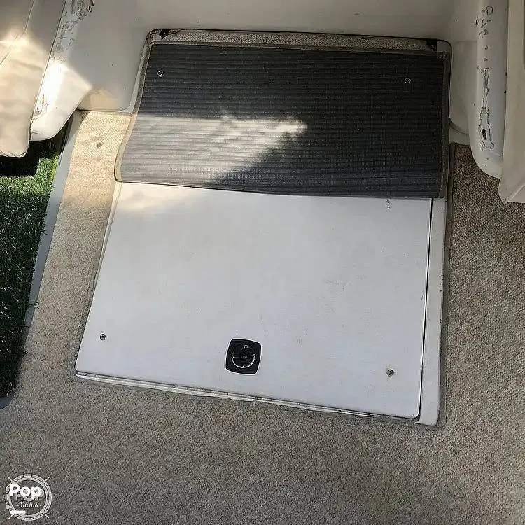 Slide: The Image of Sea Ray 480 Sundancer 1991 - 15640301