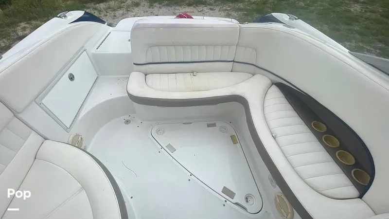 Slide: The Image of Aft Seating Bench Style - 15675618