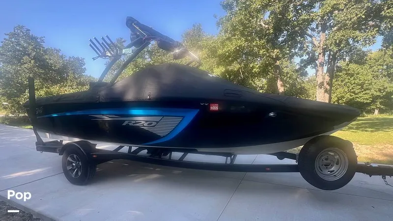 The Image of Tige R20 2013 - 15649150