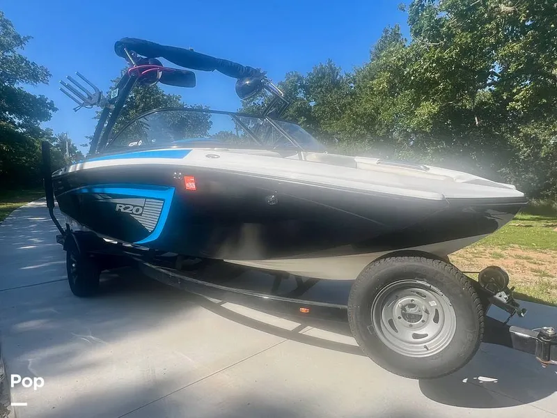 Slide: The Image of Tige R20 2013 - 15649200