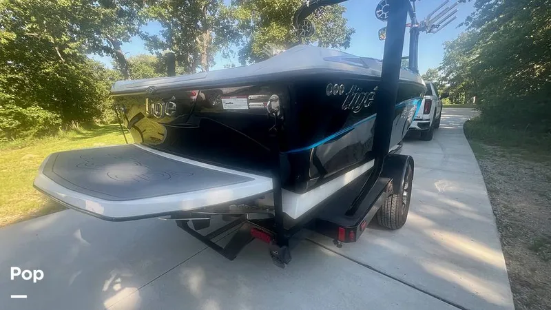 Slide: The Image of Tige R20 2013 - 15649162