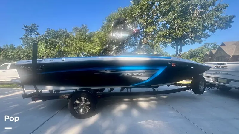 Slide: The Image of Tige R20 2013 - 15649166