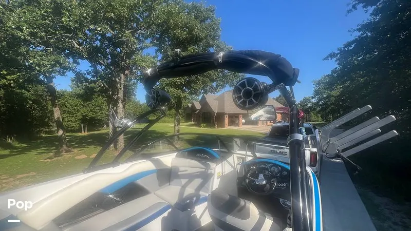 Slide: The Image of Tige R20 2013 - 15649175