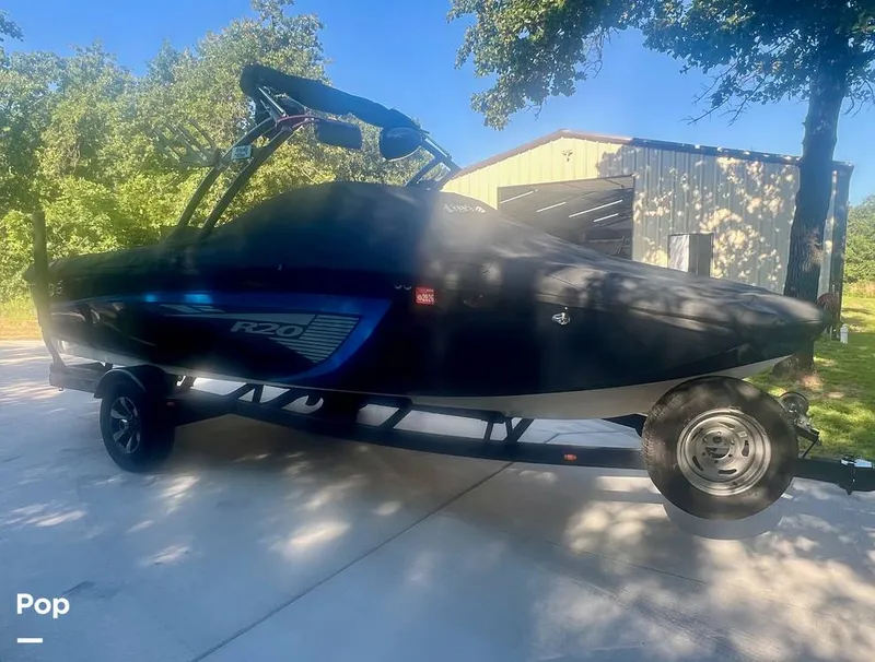 Slide: The Image of Tige R20 2013 - 15649154