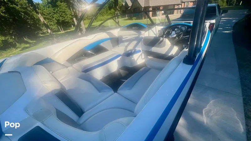 Slide: The Image of Tige R20 2013 - 15649172