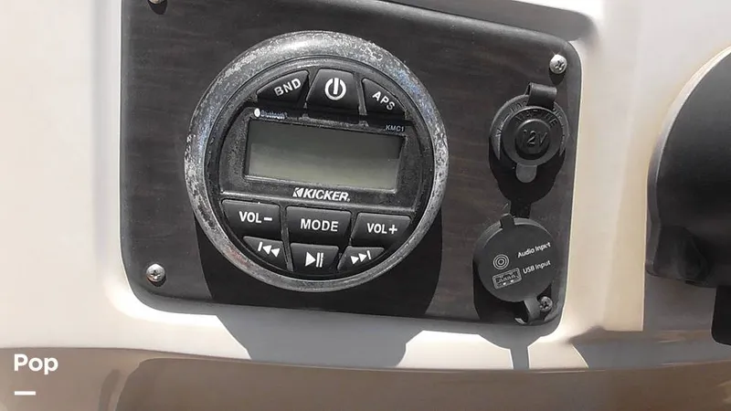 Slide: The Image of Manitou 20 Aurora LE 2019 - 15665208