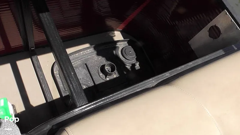 Slide: The Image of Manitou 20 Aurora LE 2019 - 15665237