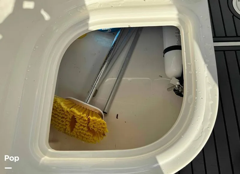 Slide: The Image of Bayliner Element E21 2021 - 15650530