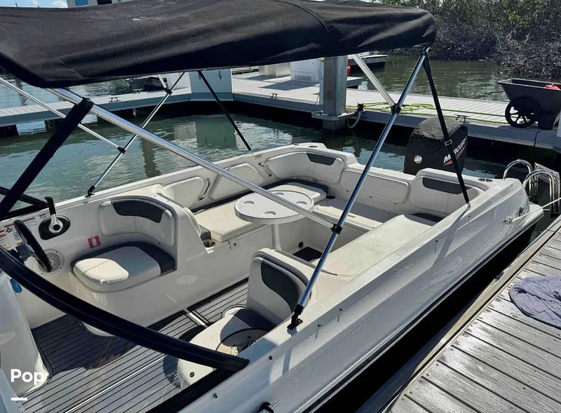 Slide: The Image of Bayliner Element E21 2021 - 15650551