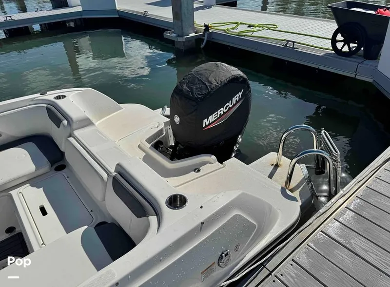 Slide: The Image of Bayliner Element E21 2021 - 15650558