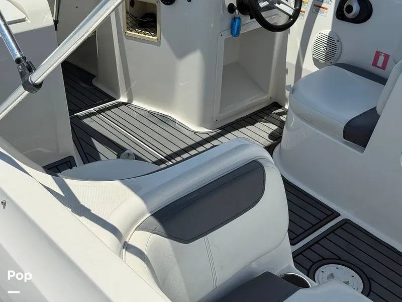 Slide: The Image of Bayliner Element E21 2021 - 15685676