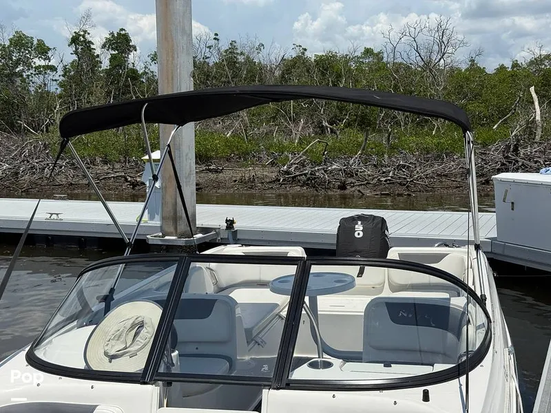 Slide: The Image of Bayliner Element E21 2021 - 15685699