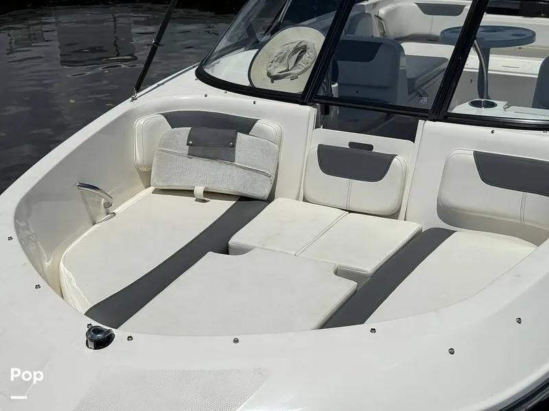 Slide: The Image of Bayliner Element E21 2021 - 15685701