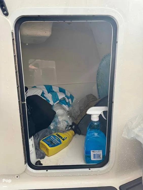 Slide: The Image of Bayliner Element E21 2021 - 15650523