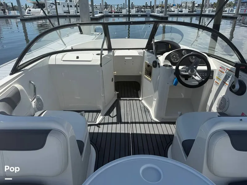 Slide: The Image of Bayliner Element E21 2021 - 15685729