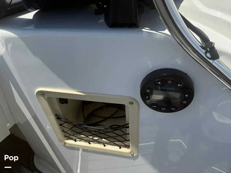 Slide: The Image of Bayliner Element E21 2021 - 15685737