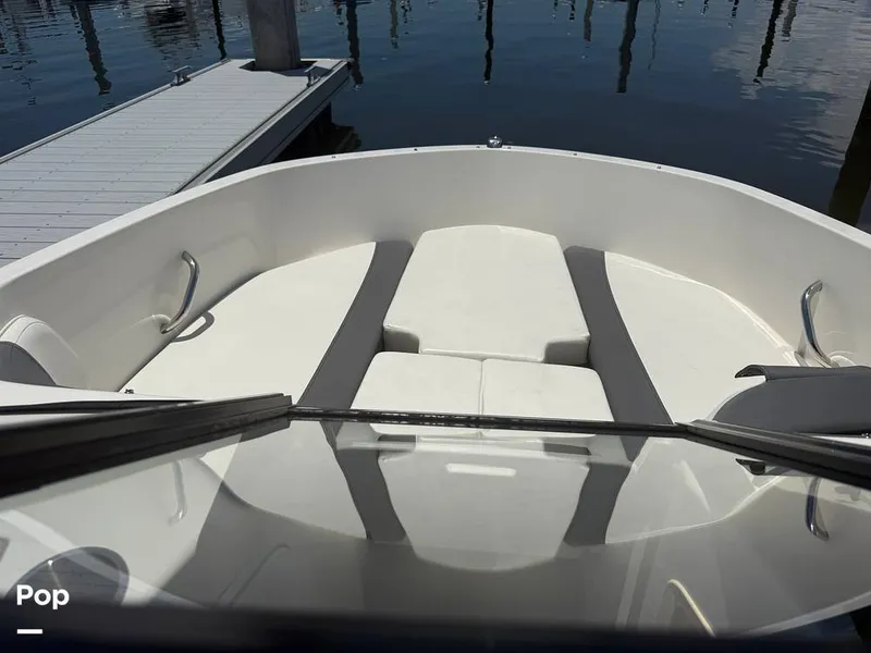 Slide: The Image of Bayliner Element E21 2021 - 15685739