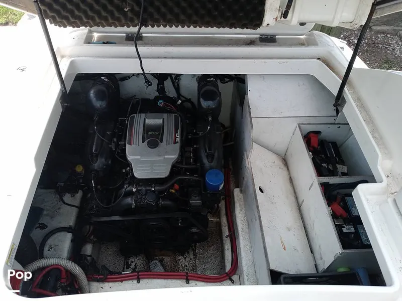 Slide: The Image of Sea Ray 260 Sundeck 2011 - 15693828