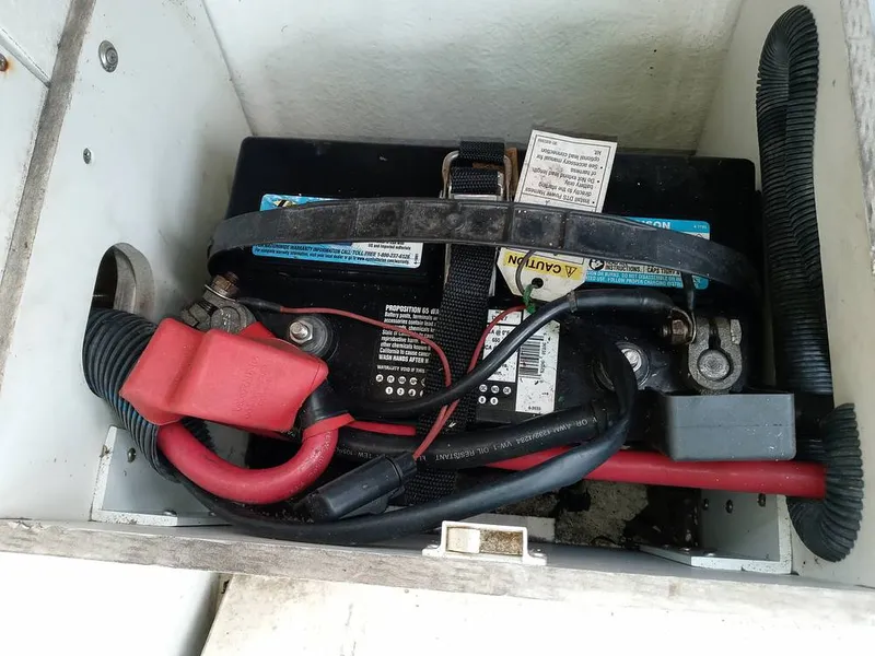 Slide: The Image of Sea Ray 260 Sundeck 2011 - 15693832