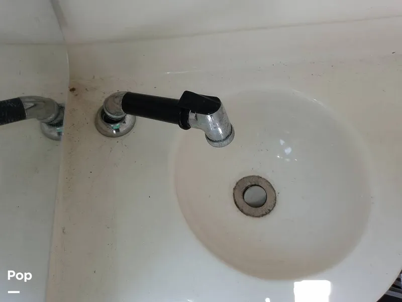 Slide: The Image of Sea Ray 260 Sundeck 2011 - 15693859