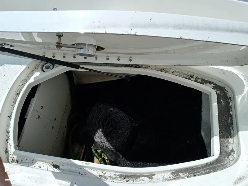 Slide: The Image of Sea Ray 260 Sundeck 2011 - 15693871