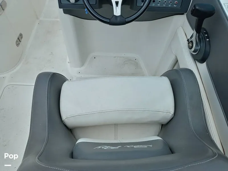 Slide: The Image of Sea Ray 260 Sundeck 2011 - 15693881