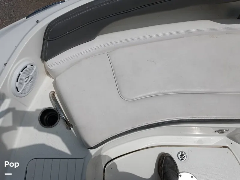 Slide: The Image of Sea Ray 260 Sundeck 2011 - 15693894