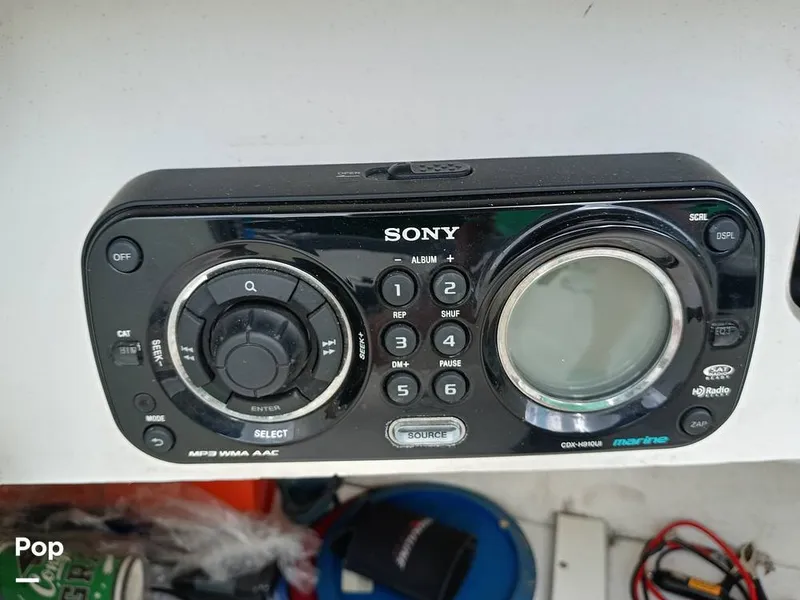 Slide: The Image of Sea Ray 260 Sundeck 2011 - 15693905