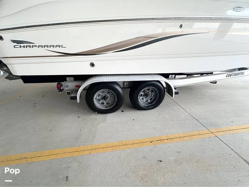 Slide: The Image of Chaparral Sunesta 254 2004 - 16066159