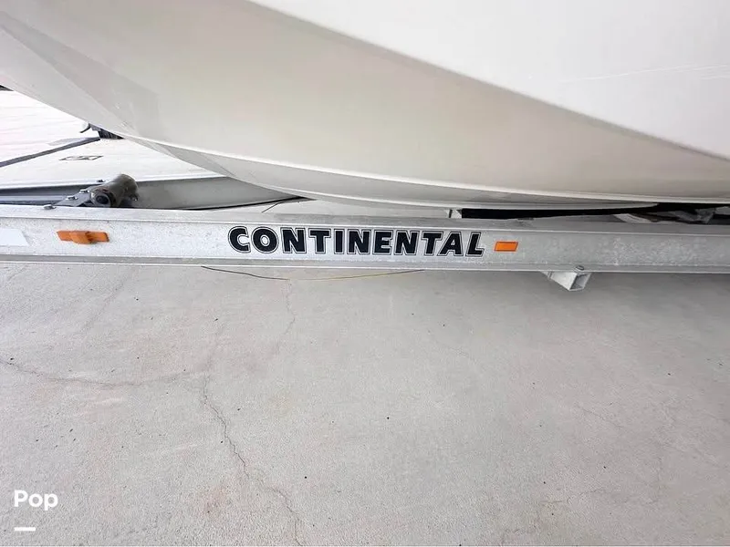 Slide: The Image of Chaparral Sunesta 254 2004 - 16066171