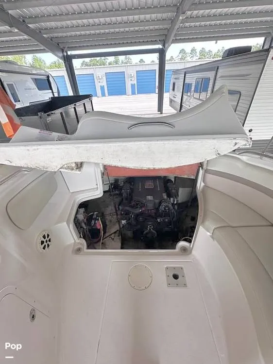 Slide: The Image of Engine Hatch - 16066169