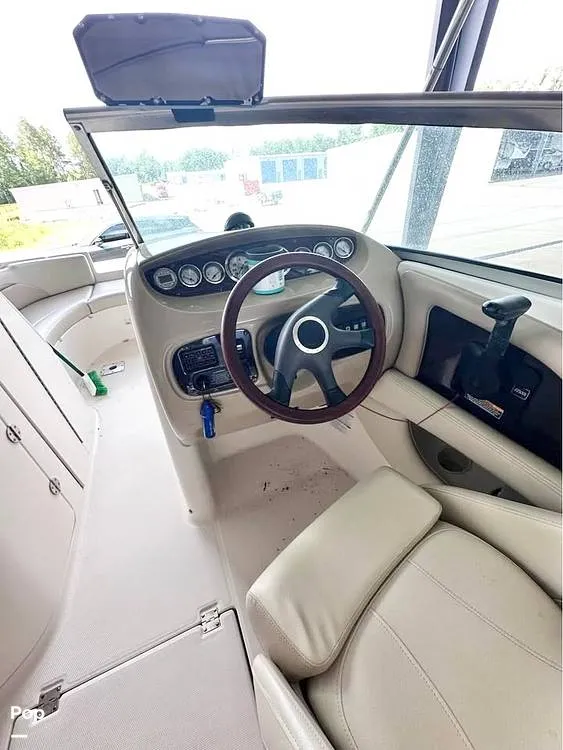 Slide: The Image of Captain's Chair - 16066163