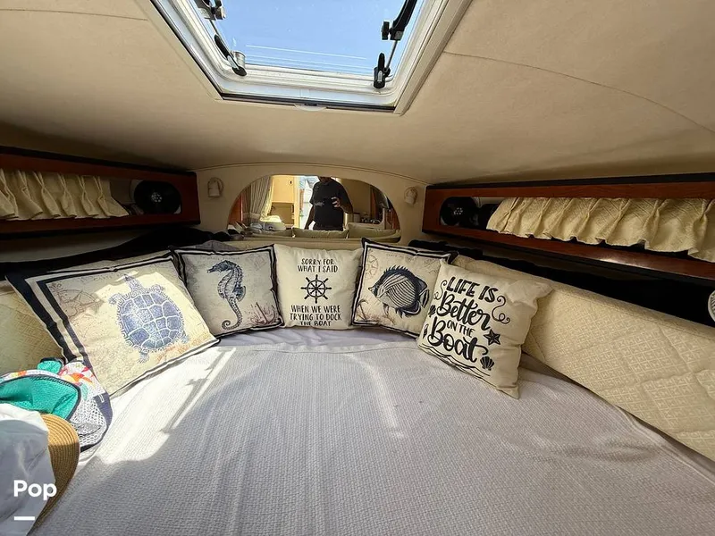 Slide: The Image of Sea Ray 280 Sundancer 2004 - 15749952