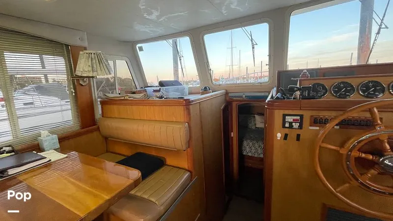 Slide: The Image of Mainship 400 Trawler 2005 - 16001695