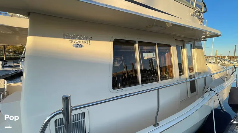 Slide: The Image of Mainship 400 Trawler 2005 - 16001980