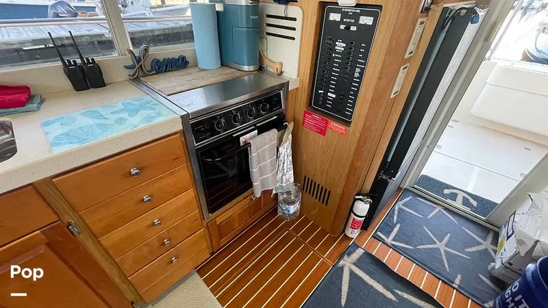 Slide: The Image of Mainship 400 Trawler 2005 - 16001803