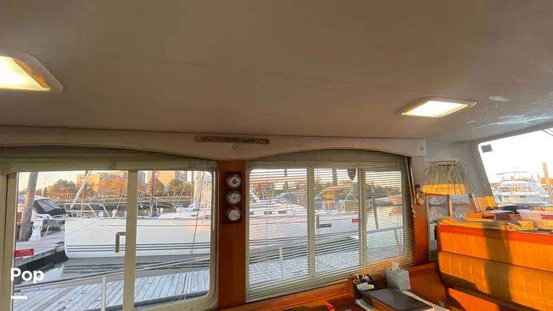 Slide: The Image of Mainship 400 Trawler 2005 - 16001817