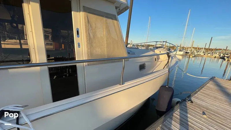 Slide: The Image of Mainship 400 Trawler 2005 - 16001986