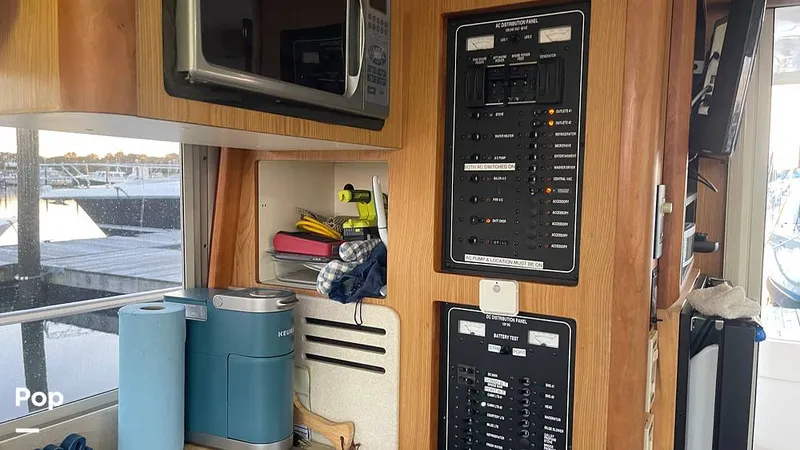 Slide: The Image of Mainship 400 Trawler 2005 - 16001708