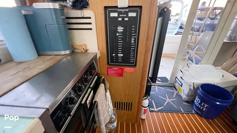 Slide: The Image of Mainship 400 Trawler 2005 - 16001693