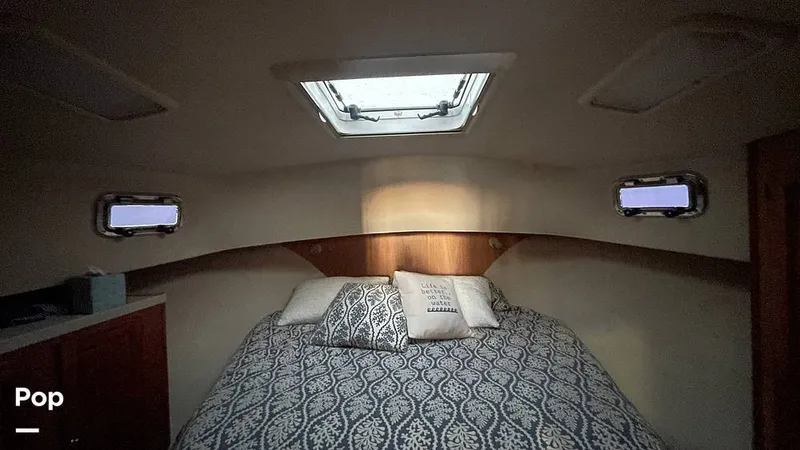 Slide: The Image of Mainship 400 Trawler 2005 - 16001744